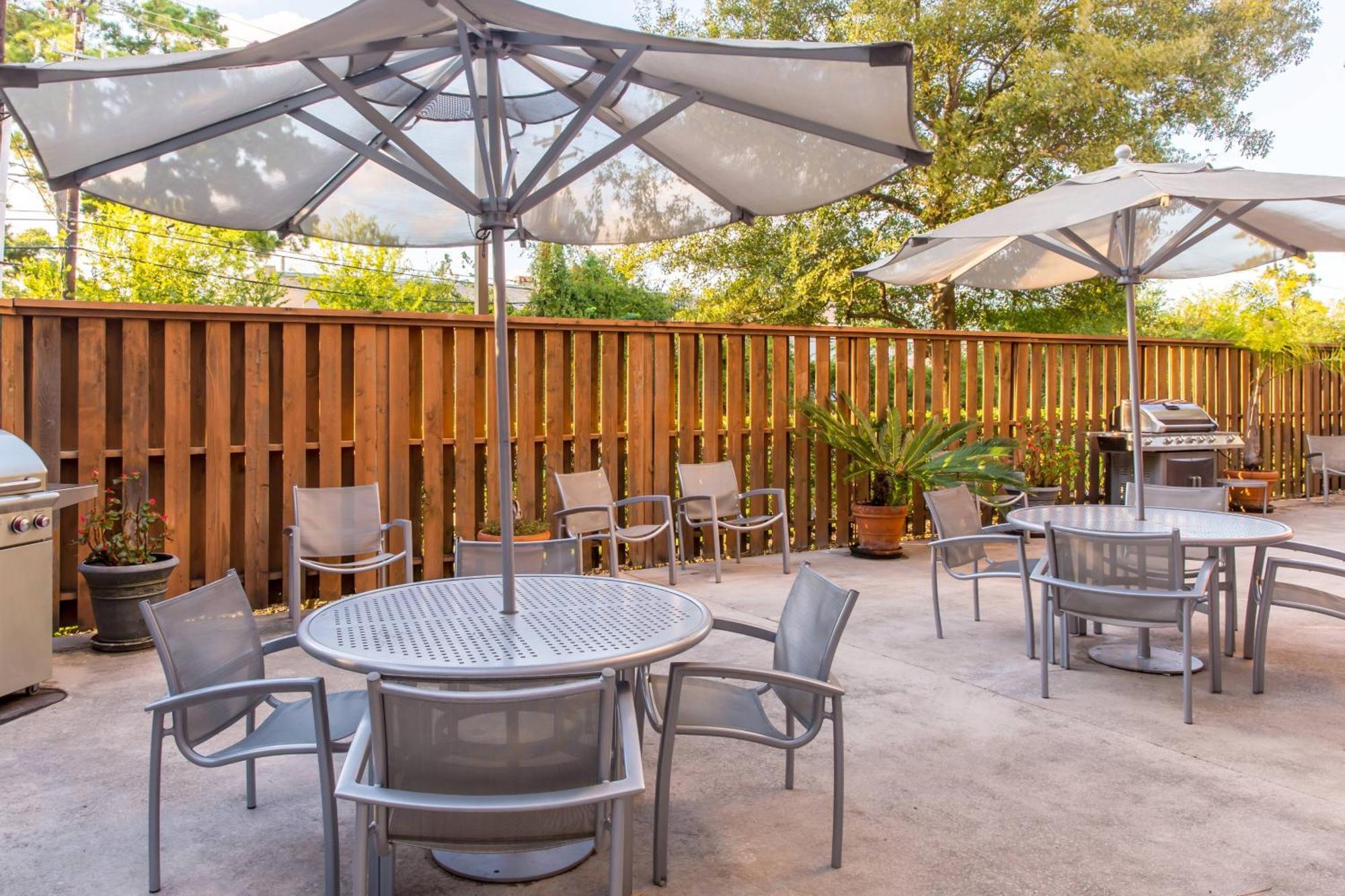 Springhill Suites By Marriott Houston Brookhollow Bagian luar foto