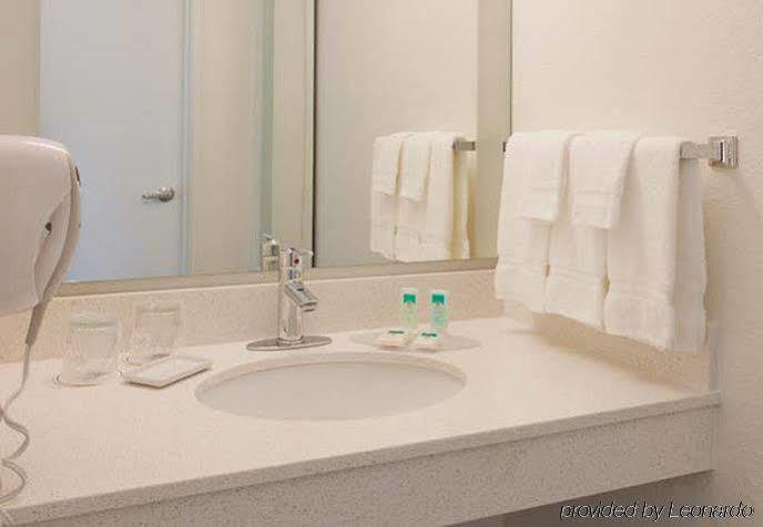 Springhill Suites By Marriott Houston Brookhollow Bagian luar foto